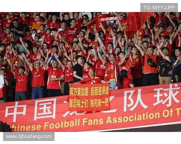 中国足球队迎战日韩强敌,力争2026世界杯预选赛突破新高 中国足球队迎战日韩强敌,力争2026世界杯预选赛突破新高