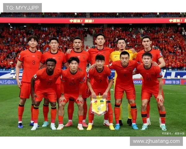 中国足球队备战世界杯预选赛 新帅策略引发广泛关注与期待 中国足球队备战世界杯预选赛 新帅策略引发广泛关注与期待