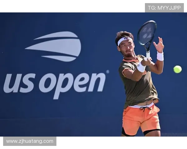 网球新星破纪录夺冠 全球排名飙升前进世界前十