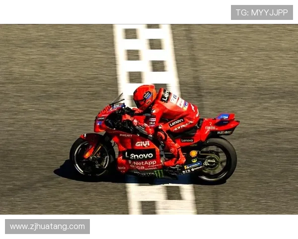 摩托GP赛季精彩回顾：各车队争夺激烈 新星崛起与老将争锋