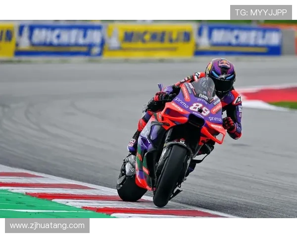 马丁激战夺冠领衔赛季焦点杜卡迪与雅马哈新技术引爆MotoGP热潮